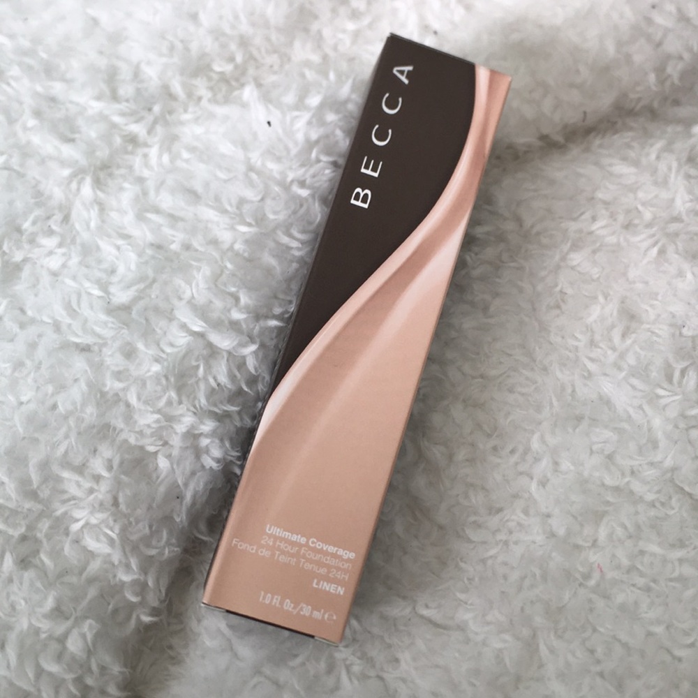 Becca ultimate coverage foundation in linen box
